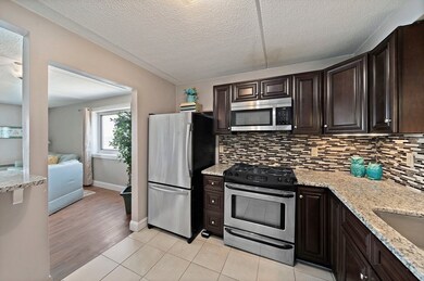 Captain Cove's Condominiums unit 812, Quincy, MA 02169 - photo 6