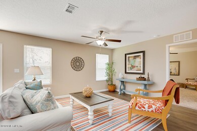 6074 Catawissa Ct, Jacksonville, FL 32244 - photo 3