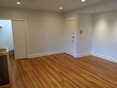 124 Sutherland Rd unit 7, Brighton, MA 02135 - photo 3