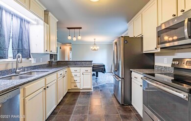 Kitchen 3