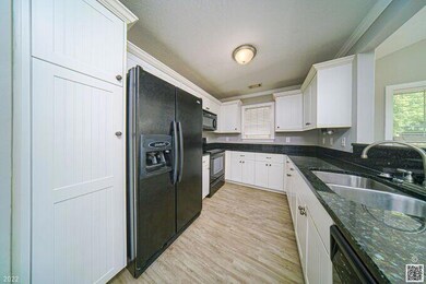 005-680x453-photo