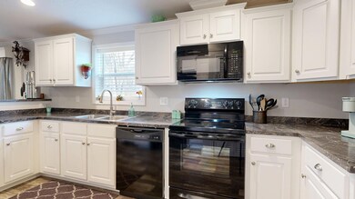 962 Main St unit 10, Monmouth, ME 04259 - photo 5
