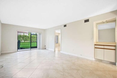400 Club Cir unit 1040, Boca Raton, FL 33487 - photo 3