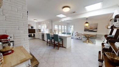 Kitchen wide 2