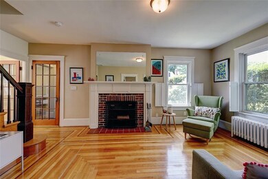 116 Blaisdell Ave, Pawtucket, RI 02860 - photo 5