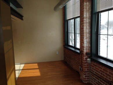 Fremont Lofts unit 313, Worcester, MA 01603 - photo 6