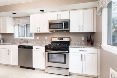 45 Samoset Ave, Quincy, MA 02169 - photo 6