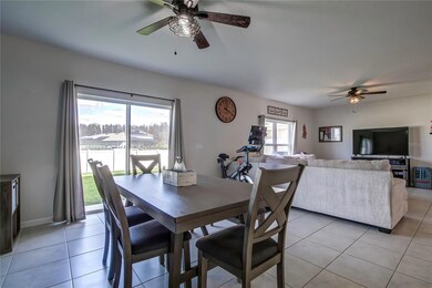 10674 Hawks Landing Dr, Land O' Lakes, FL 34638 - photo 6