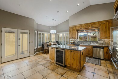 With Breakfast Nook