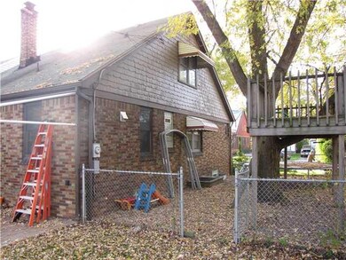 Exterior Back