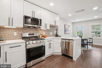 4912 Meade St NE, Washington, DC 20019 - photo 4