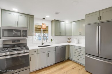 1124 Shakespeare Ave, Milton, PA 17847 - photo 6