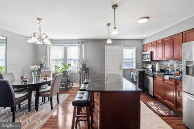 833 Wildwood Pkwy, Baltimore, MD 21229 - photo 5