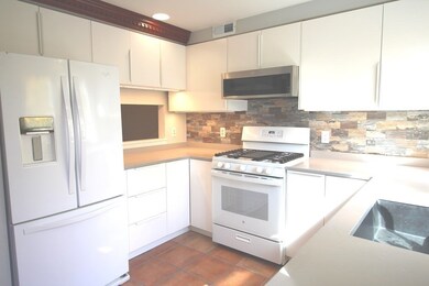 2 Brewer St unit B, Jamaica Plain, MA 02130 - photo 6