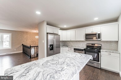 263 Wintergreen Ln, Penns Grove, NJ 08069 - photo 5