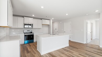 Belfort Model Photos