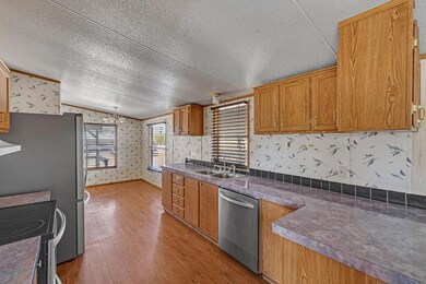 216 Hamilton Ln, Fredericksburg, TX 78624 - photo 7