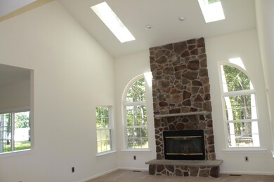 2497 Horseshoe Dr, East Stroudsburg, PA 18301 - photo 7