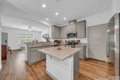 2045 Silver Oaks unit 18-B, San Antonio, TX 78213 - photo 7