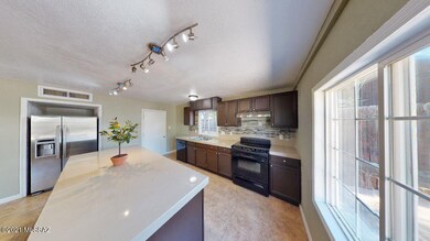 4253-E-North-Street-09032021_152455