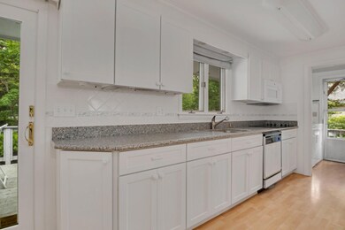 3-web-or-mls-59-angus-way