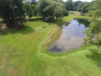 3900 W Bacon Rd, Hillsdale, MI 49242 - photo 4