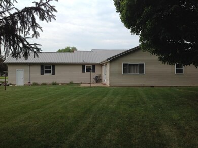 7683 Parker Dr, Circleville, OH 43113 - photo 6