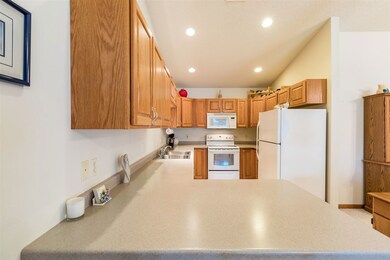 1916 Bluebell Ln, Stevens Point, WI 54482 - photo 7