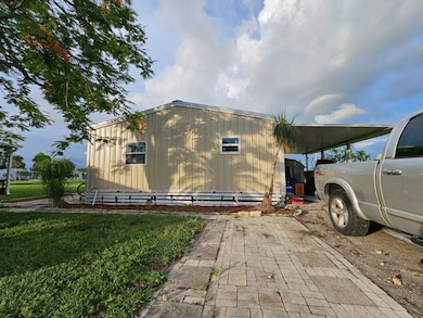 463 Buffalo Way, North Fort Myers, FL 33917 - photo 7