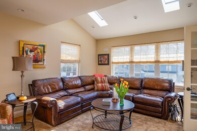 1702 Dauphin Ave, Reading, PA 19610 - photo 5