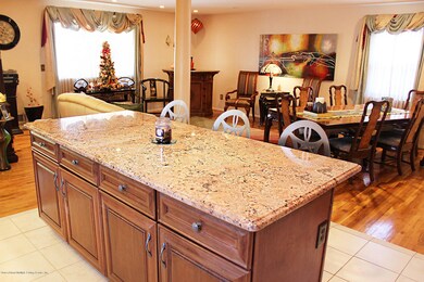 326 Caswell Ave, Staten Island, NY 10314 - photo 7
