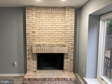 102 Riverbend Dr, North Brunswick, NJ 08902 - photo 3