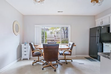 189 Tall Oaks Dr unit E, South Weymouth, MA 02190 - photo 5