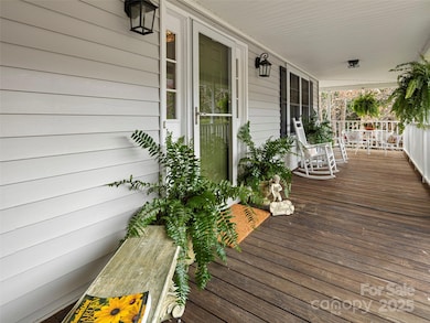 33 Ivy Cove Rd, Fairview, NC 28730 - photo 4