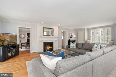 8515 Lynwood Place, Chevy Chase, MD 20815 - photo 7