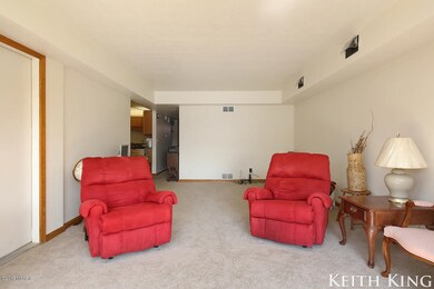 2933 Byron Center Ave SW unit 89, Wyoming, MI 49519 - photo 3