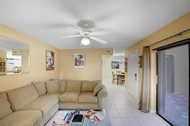 8267 Severn Dr unit C, Boca Raton, FL 33433 - photo 5