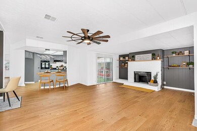 2706 W Ashlan Ave unit 266, Fresno, CA 93705 - photo 2