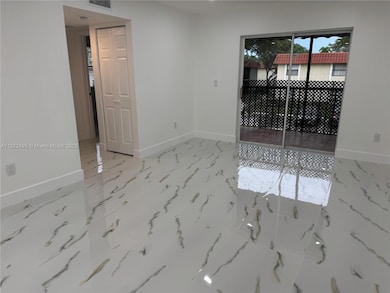 9726 Hammocks Blvd unit 20326, Miami, FL 33196 - photo 6