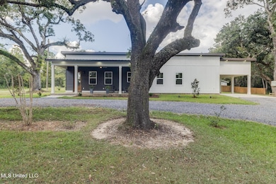 7510 Mahoney Dr, Pass Christian, MS 39571 - photo 5