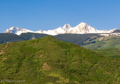 Capitol Peak Close Up