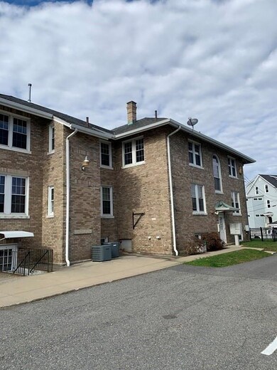 783 Slade St unit 201, Fall River, MA 02724 - photo 3