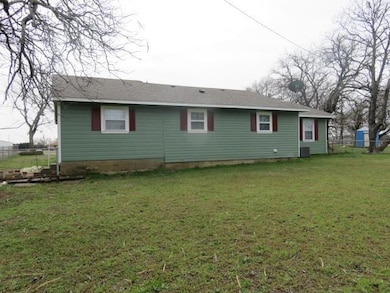 45 Crossing Rd, Pottsboro, TX 75076 - photo 3