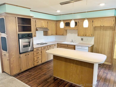 1111 S 14th St, McAlester, OK 74501 - photo 7