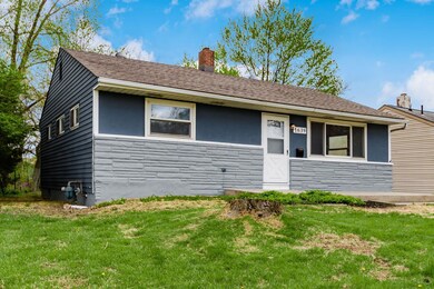 1639 Ferris Rd, Columbus, OH 43224 - photo 4