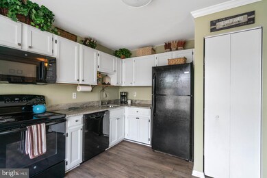 16244 Taconic Cir, Dumfries, VA 22025 - photo 7