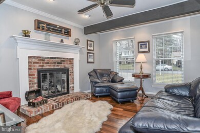 7608 Cervantes Ct, Springfield, VA 22153 - photo 4