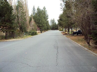 60889 Alpine Dr, Bend, OR 97702 - photo 6