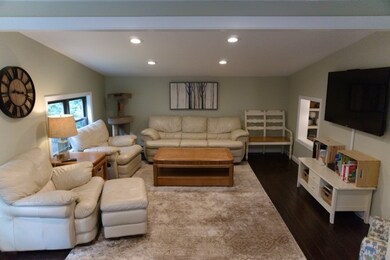 214 Chapelle St, Pembroke, NH 03275 - photo 3