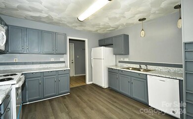 2131 Wexford Way, Statesville, NC 28625 - photo 4